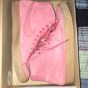 Nike blazer mid 77 “light redwood”